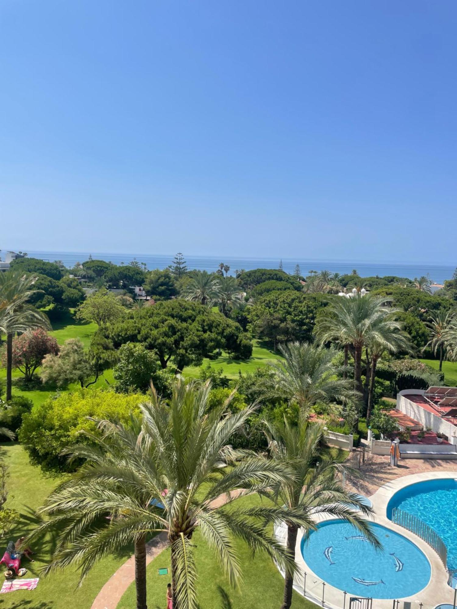 Coronado Apartment